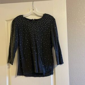 Mid-sleeve shirt with jewels